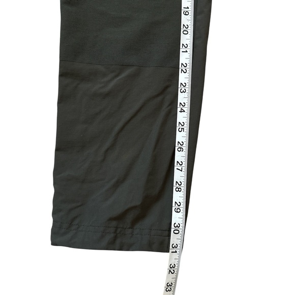 REI CO-OP Screeline Technical Gray pants, size 8 - Picture 6 of 7